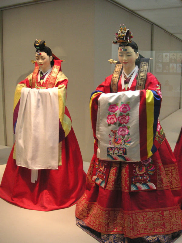 Korean.costume-Hanbok-wedding.bride-01