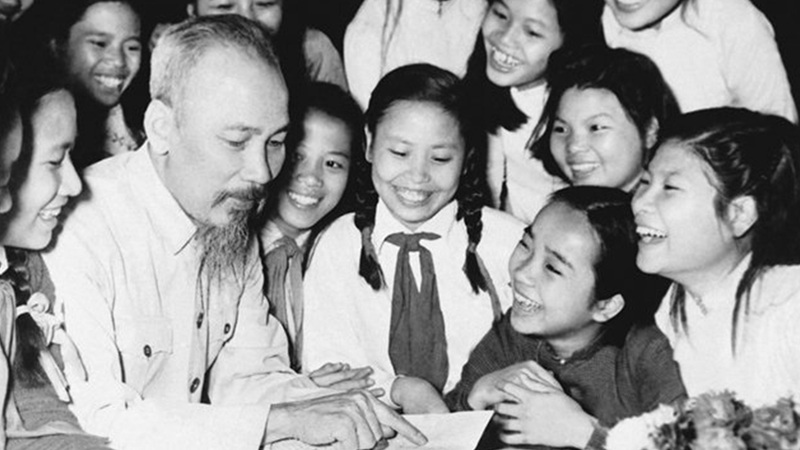 hình ảnh Bác Hồ 05