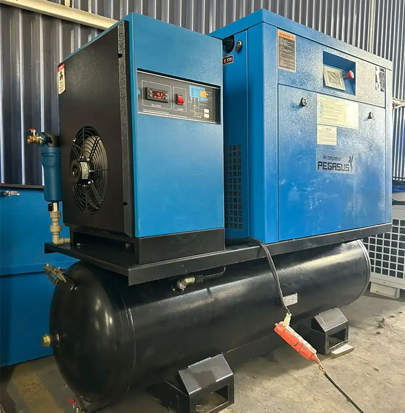 Máy nén khí trục vít: Cấu tạo, ưu điểm & cách chọn 17 Cách chọn mua máy nén khí trục vít